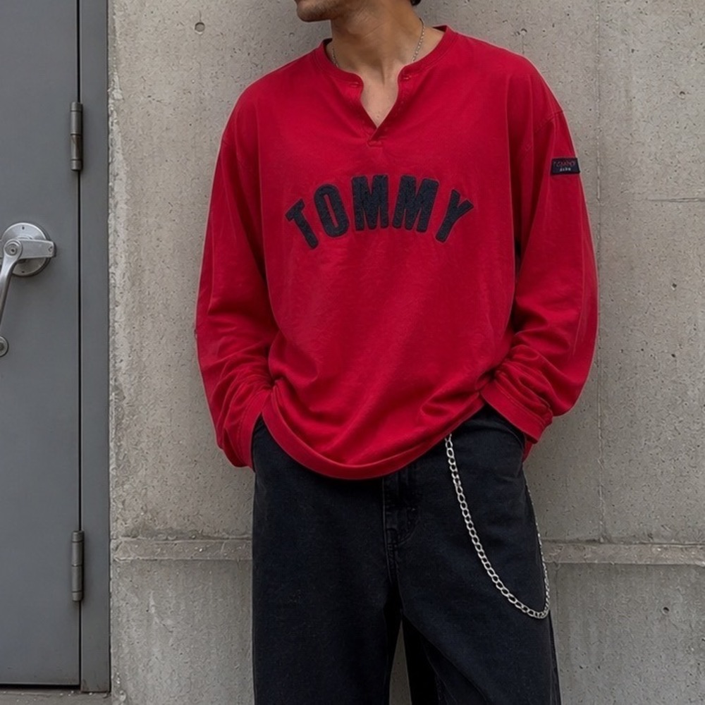 Vintage Tommy Jeans Red Henley Spellout Long Sleeve Shirt‎ 90s Streetwear G2